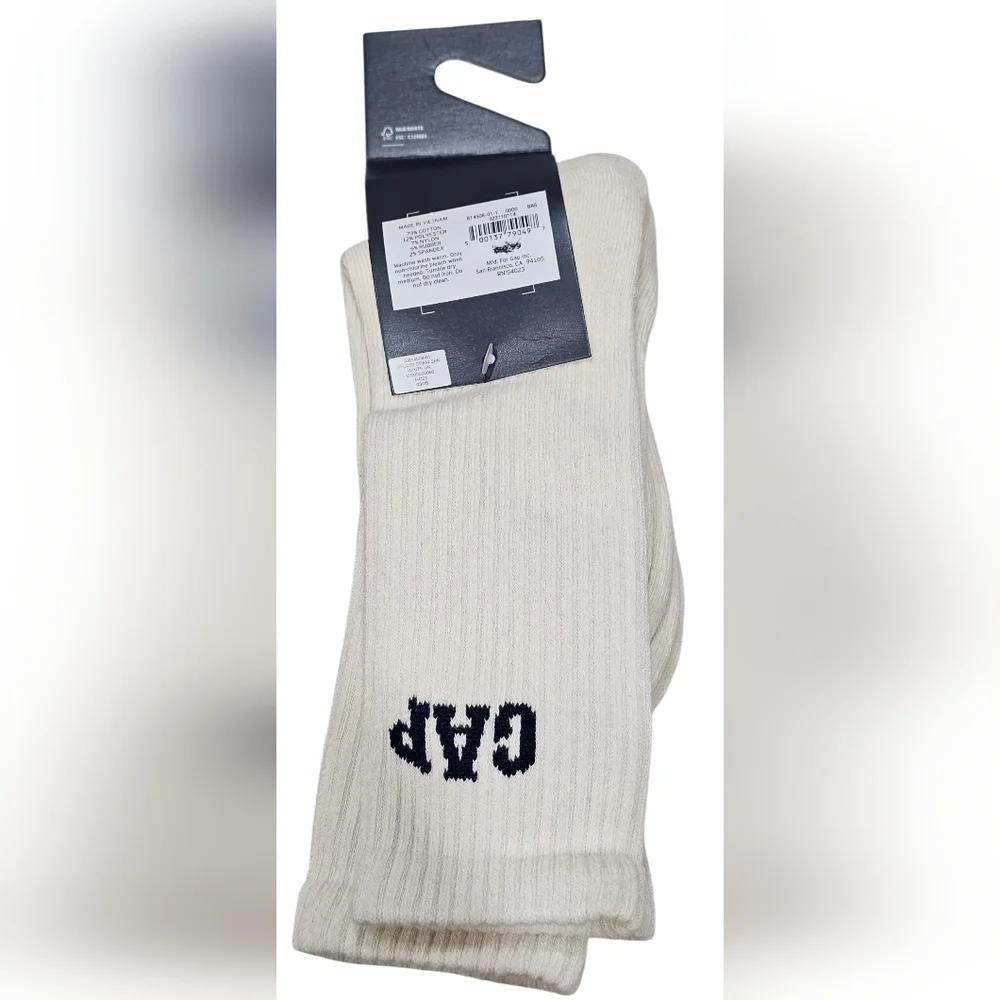 GAP Studio Women's Crew Socks 2 Pairs One Size, White Graphic, New